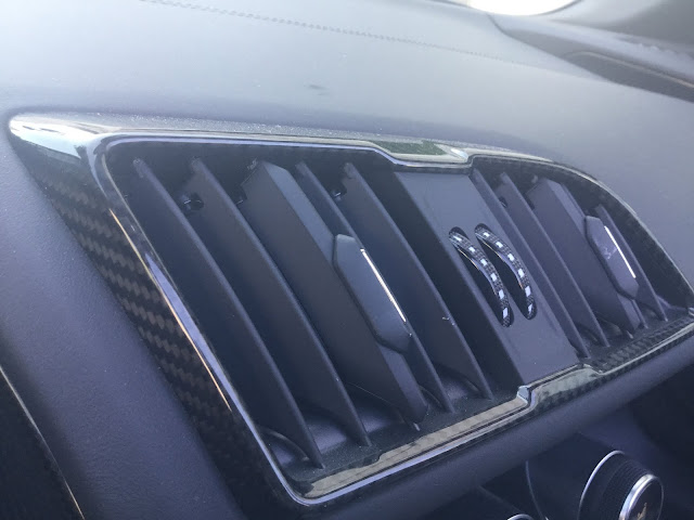 Carbon Details im Audi R8 performance